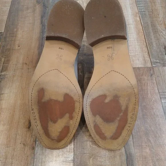 Caslon Women's Brenna Leather Water Resistant Booties - Picture 9 of 9